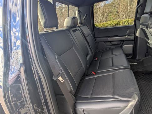 Used 2025 Ford F150 Lariat w/ Equipment Group 501A Mid image 27