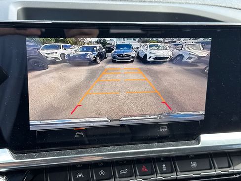 Used 2024 GMC Sierra 1500 Elevation image 29