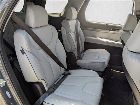 Used 2023 Hyundai Palisade SEL w/ Premium Package AWD/4WD image 23