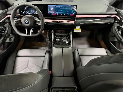 New 2026 BMW 530i xDrive w/ M Sport Package AWD/4WD image 14