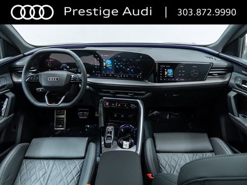 New 2025 Audi SQ5 Prestige image 22