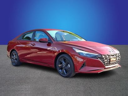 Used 2023 Hyundai Elantra SEL