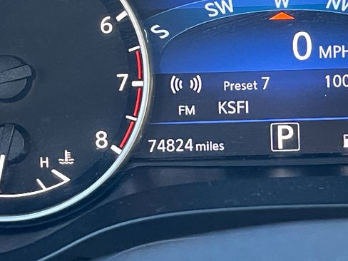 Used 2018 Nissan Maxima 3.5 SV image 19