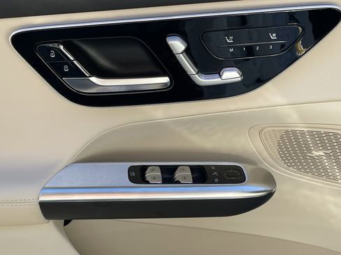 New 2026 Mercedes-Benz GLC 300 4MATIC image 18