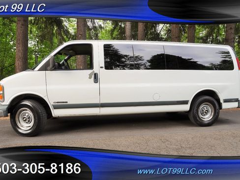 Used 2002 Chevrolet Express 3500 Extended Passenger w/ LS Preferred Equipment Group RWD image 5