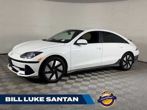 Used 2025 Hyundai Ioniq 6 SE RWD image 1