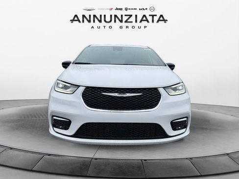 New 2026 Chrysler Pacifica Select FWD image 8