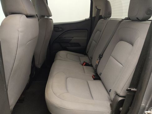 Used 2019 GMC Canyon 2WD Crew Cab w/ Convenience Package image 18