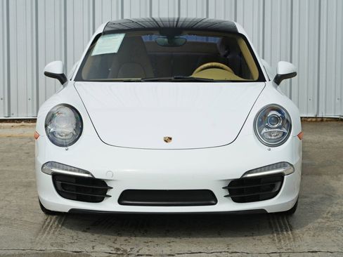Used 2015 Porsche 911 Carrera 4 image 42