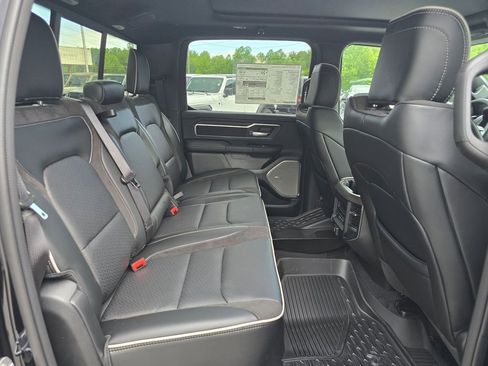 New 2026 RAM 1500 Laramie AWD/4WD image 25