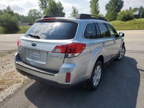 Used 2012 Subaru Outback 2.5i Premium AWD/4WD image 6