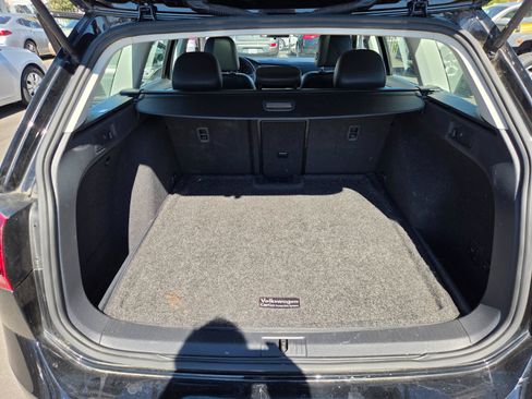 Used 2015 Volkswagen Golf TDI SE FWD image 10