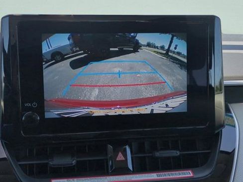 Used 2026 Toyota Corolla LE FWD image 15