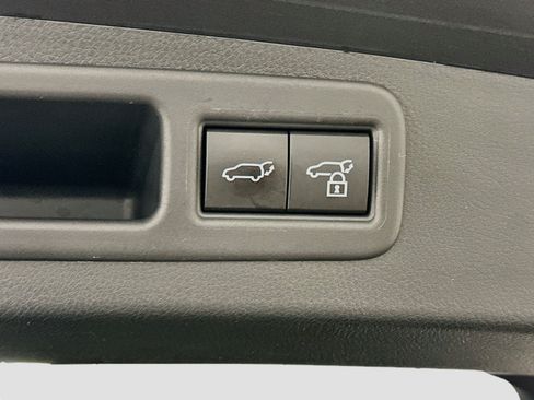 Used 2023 Lexus RX 350 Premium w/ Accessory Package AWD/4WD image 32