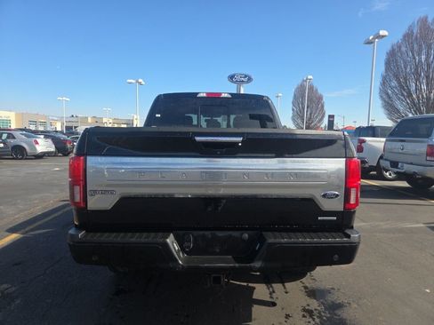 Used 2018 Ford F150 Platinum w/ Equipment Group 701A Luxury image 6