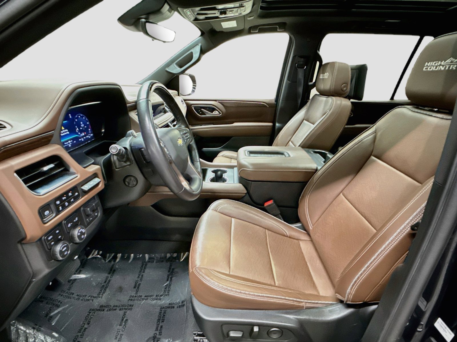 Used 2024 Chevrolet Suburban High Country w/ Advanced Technology Package AWD/4WD image 25