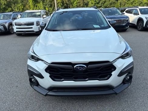 Used 2025 Subaru Crosstrek 2.5i Limited AWD/4WD image 8