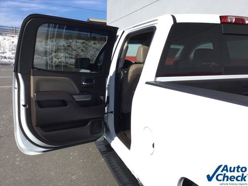 Used 2016 Chevrolet Silverado 2500 LTZ w/ LTZ Plus Package image 33