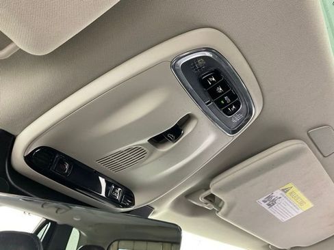 Used 2022 Volvo XC90 T6 Inscription image 23