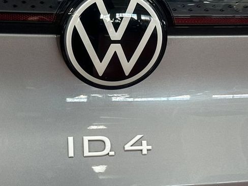 Certified 2023 Volkswagen ID.4 Pro S image 36