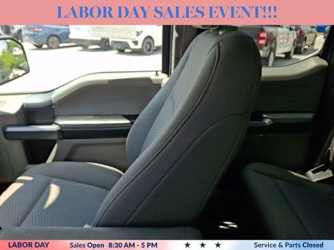 Used 2018 Ford F150 XLT w/ Equipment Group 302A Luxury AWD/4WD image 17