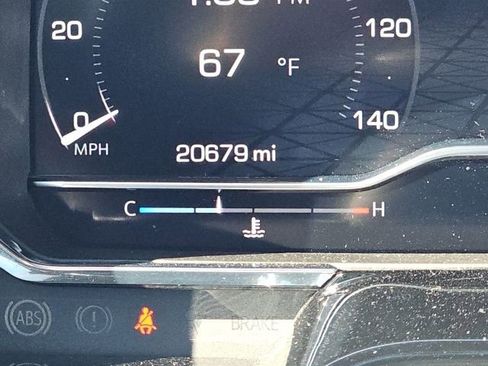 Used 2025 GMC Sierra 1500 Elevation image 37