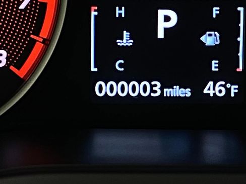 New 2026 Mitsubishi Eclipse Cross LE image 17