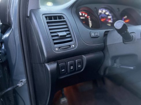 Used 2005 Acura MDX Touring image 20