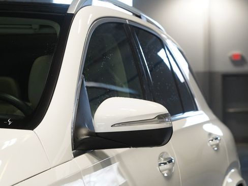 Certified 2024 Mercedes-Benz GLE 350 4MATIC image 8