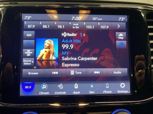 Used 2020 Jeep Grand Cherokee SRT image 21