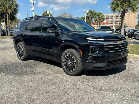 New 2026 Chevrolet Traverse LT w/ Sun and Wheel Package FWD image 9