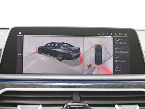 Used 2020 BMW 750i xDrive w/ Executive Package image 22