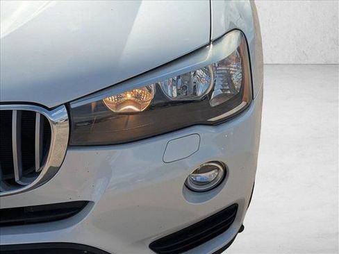 Used 2016 BMW X3 sDrive28i image 9