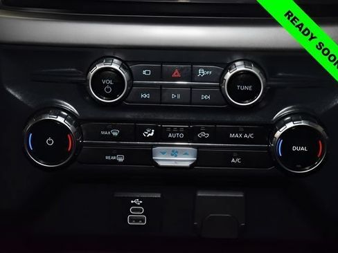 Used 2025 Ford F150 XLT w/ Equipment Group 301A Standard AWD/4WD image 17