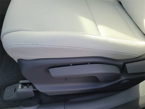 New 2026 Hyundai Santa Fe SE image 17