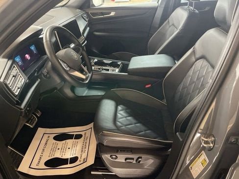 Certified 2024 Volkswagen Atlas Cross Sport SEL Premium R-Line AWD/4WD image 16