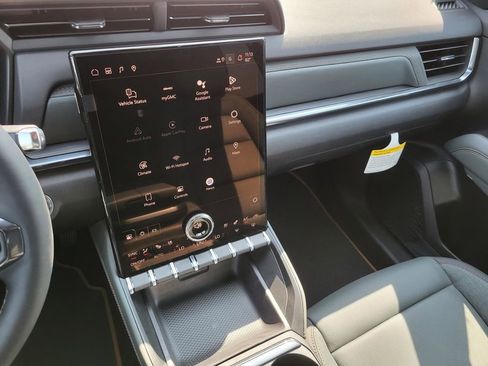 New 2026 GMC Terrain AT4 w/ Convenience Package III image 8