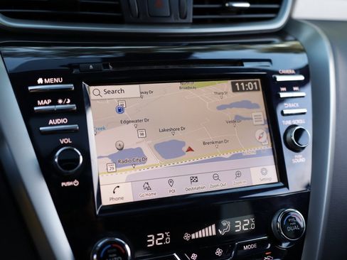 Used 2024 Nissan Murano SV image 14