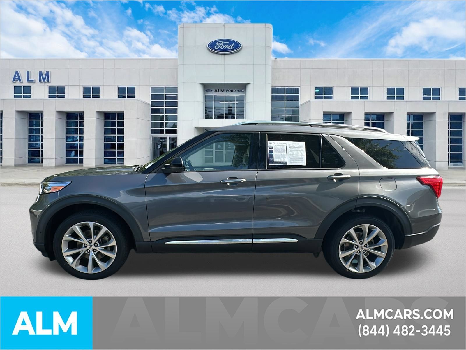 Used 2021 Ford Explorer Platinum w/ Equipment Group 601A AWD/4WD image 9