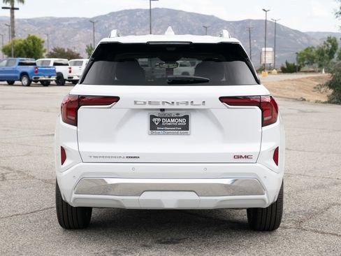 New 2026 GMC Terrain Denali image 9
