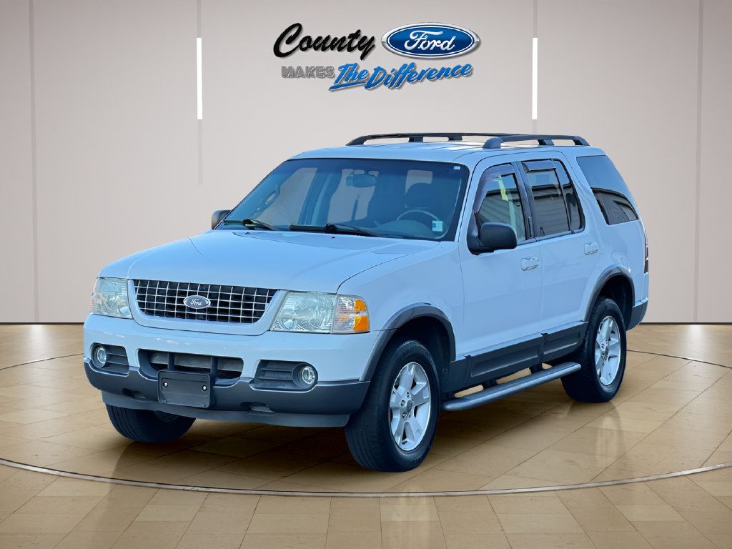 Used 2003 Ford Explorer XLT AWD/4WD image 2