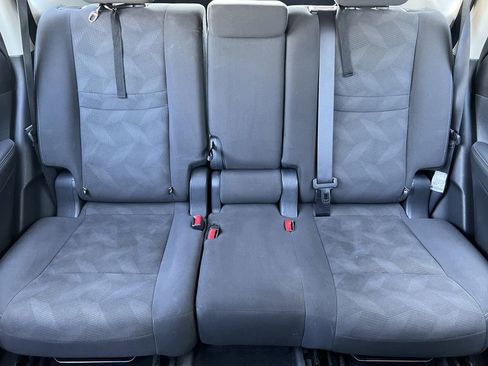 Used 2016 Nissan Rogue S image 13