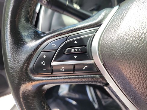 Used 2019 INFINITI Q50 Luxe w/ Essential Package (3.0T Luxe) AWD/4WD image 19