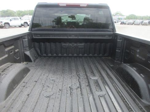 New 2026 GMC Sierra 2500 SLT w/ SLT Convenience Package AWD/4WD image 6