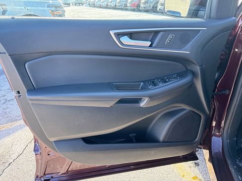 Certified 2024 Ford Edge SEL w/ Convenience Package image 16