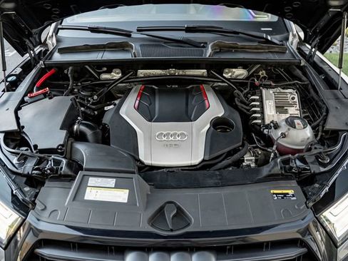 Used 2019 Audi SQ5 Premium Plus w/ Premium Plus Package AWD/4WD image 36