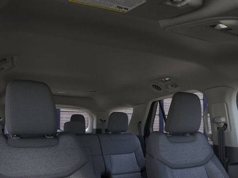 New 2026 Ford Explorer Active RWD image 28