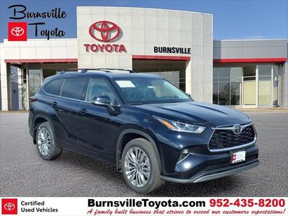 Certified 2025 Toyota Highlander Platinum
