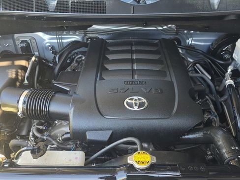 Used 2013 Toyota Tundra 2WD CrewMax w/ TRD Off-Road Pkg image 13