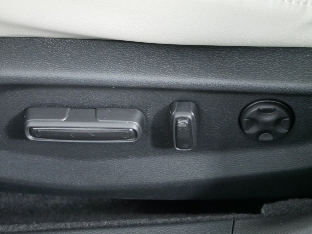 Used 2018 Honda Accord Touring image 22